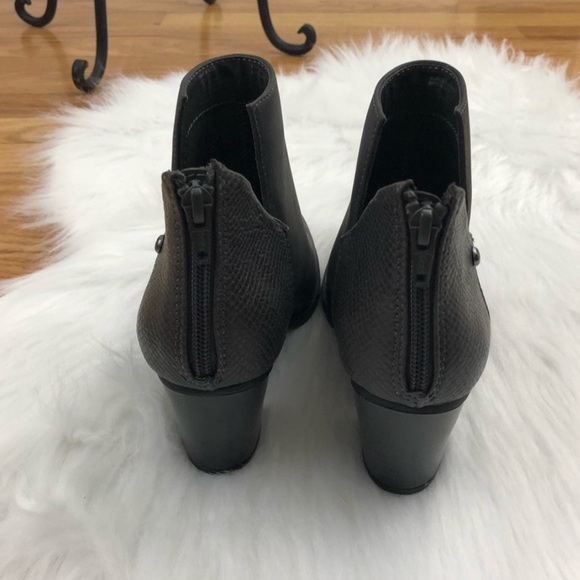 🆕 Vera Wang Berlin Dark Gray Zip Up Ankle Boots with Block Heel, Size 6 - Picture 5 of 12